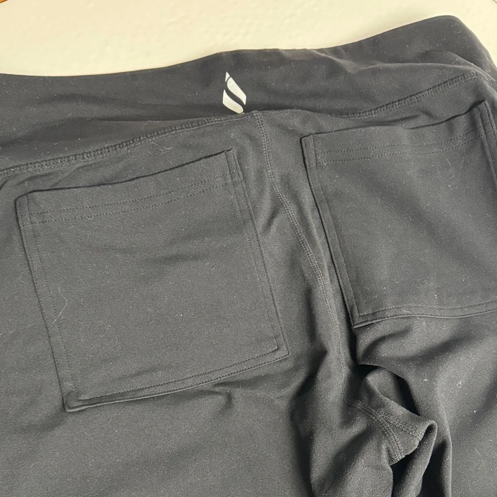 Skechers Black Activewear Yoga Pants - Picture 4 of 4